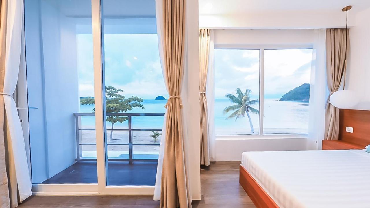 Romblon Beach And Dive Resort Bagian luar foto